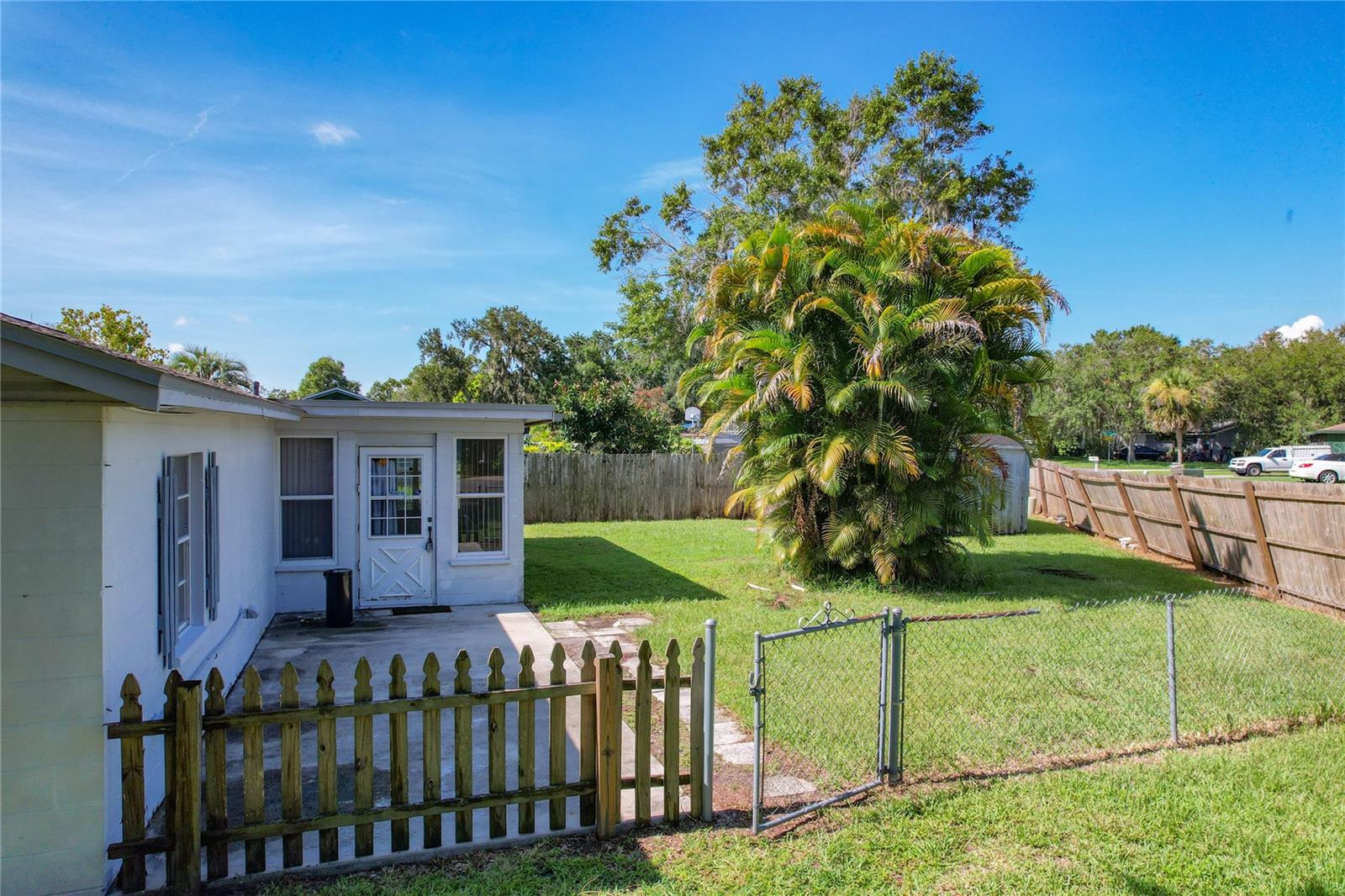 Image 36 of 43 For 1135 Waterview Boulevard W