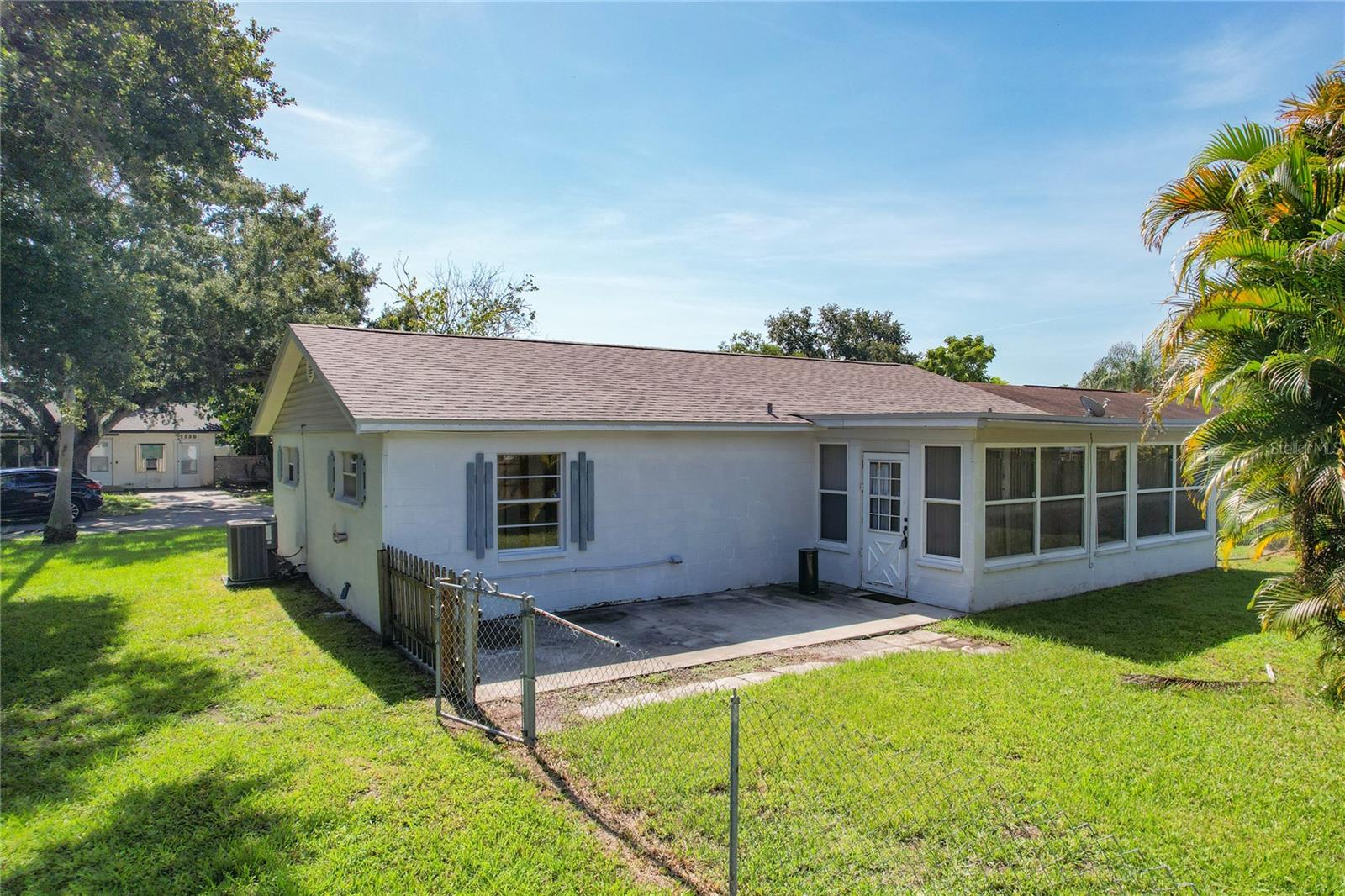 Image 39 of 43 For 1135 Waterview Boulevard W