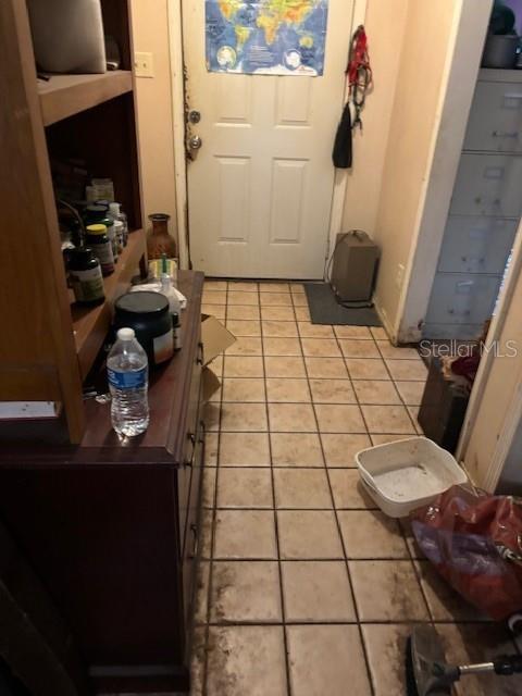 Image 3 of 16 For 215 John Carroll Road E
