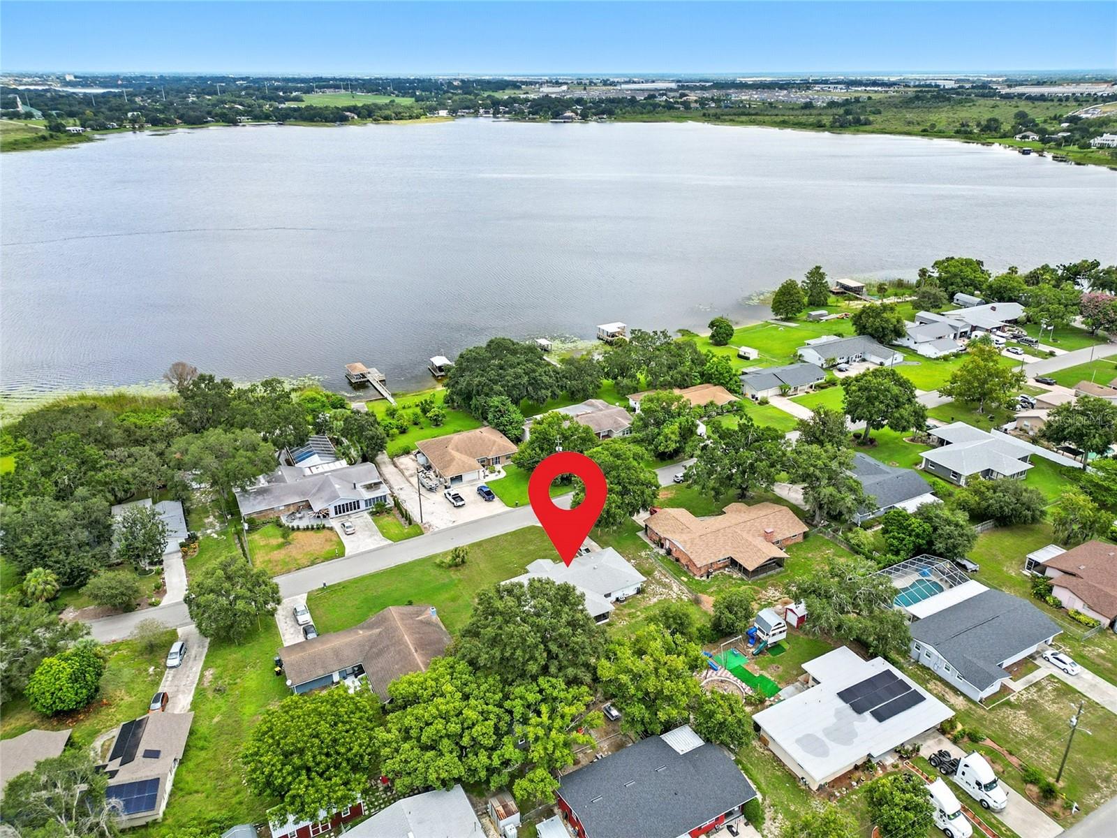 Image 19 of 21 For 293 Paradise Island Drive