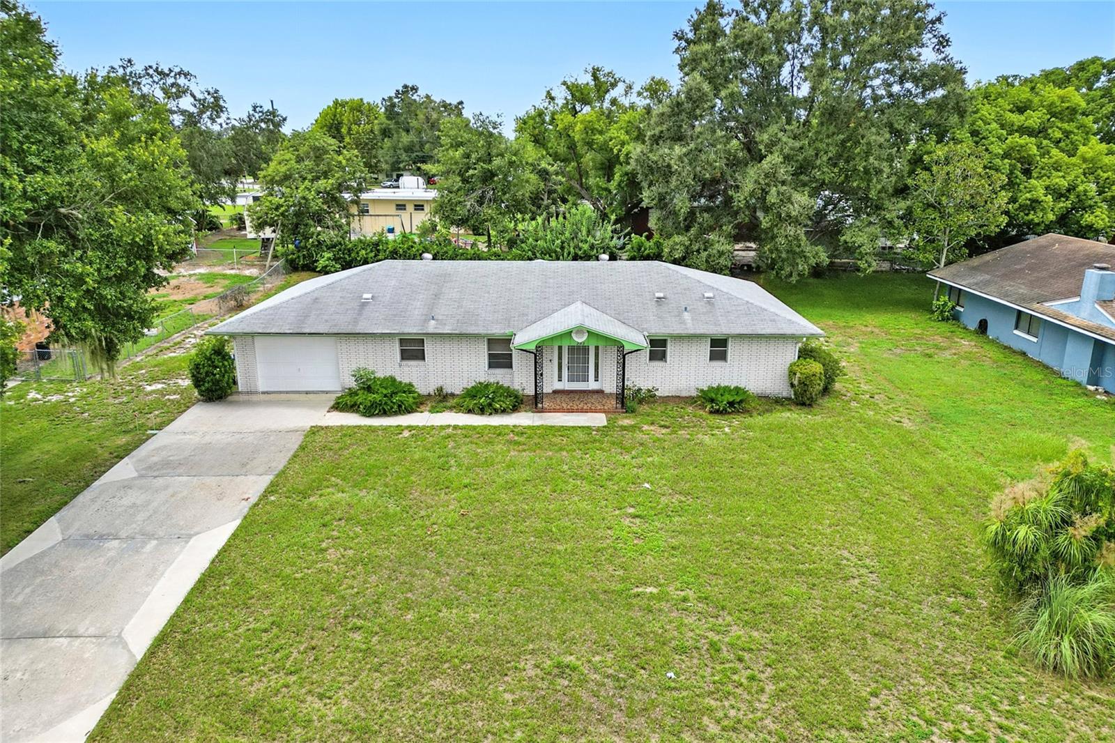 Image 3 of 21 For 293 Paradise Island Drive