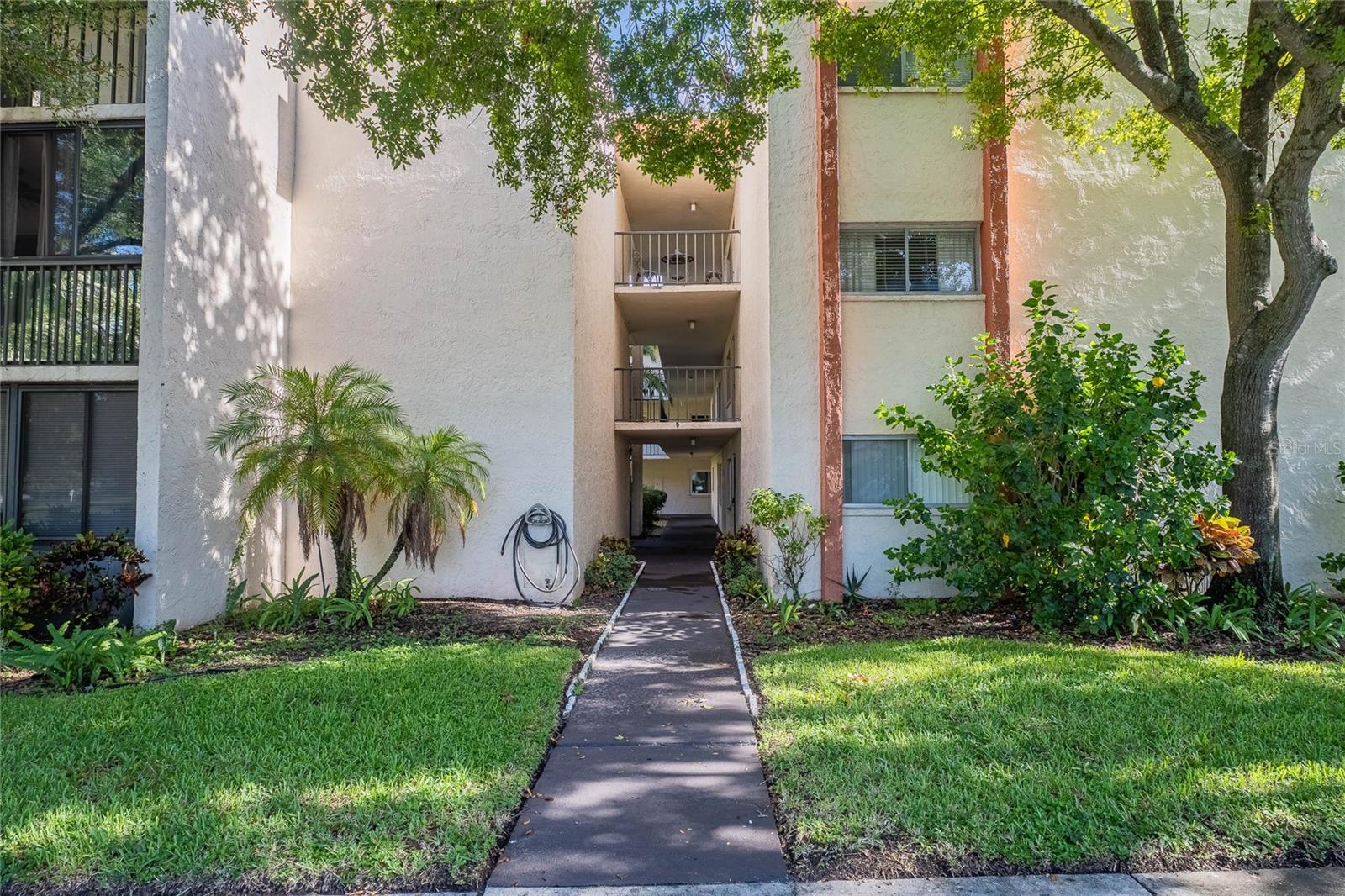 Image 3 of 30 For 1130 N Lake Parker Ave  C226