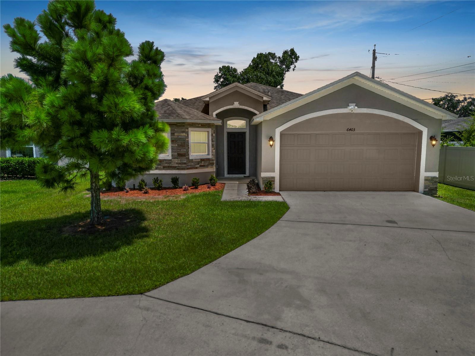 Details for 6403 Crossing Lane, LAKELAND, FL 33809