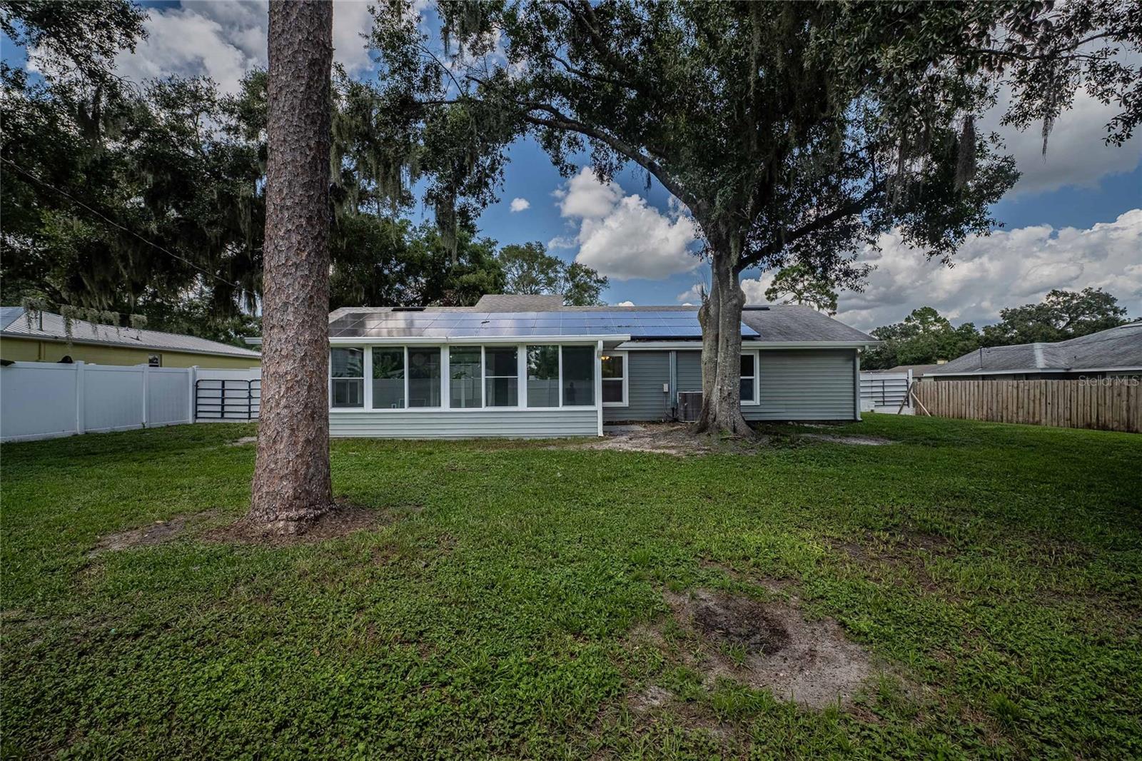 Image 36 of 38 For 2822 Forestgreen Drive S
