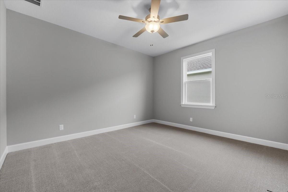 Image 30 of 40 For 4545 Fairway Oaks Drive