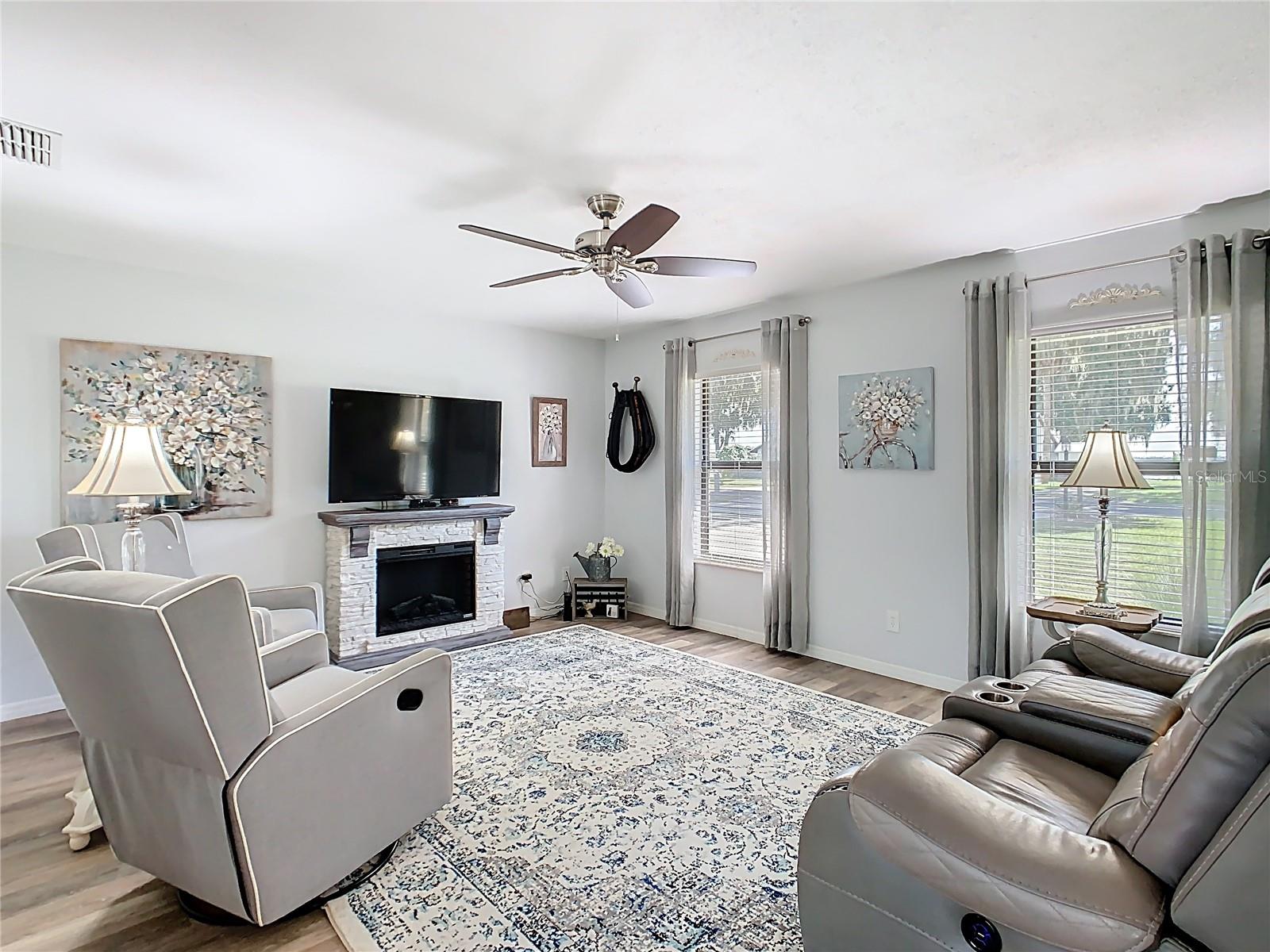 Image 11 of 64 For 4820 Cypress Drive