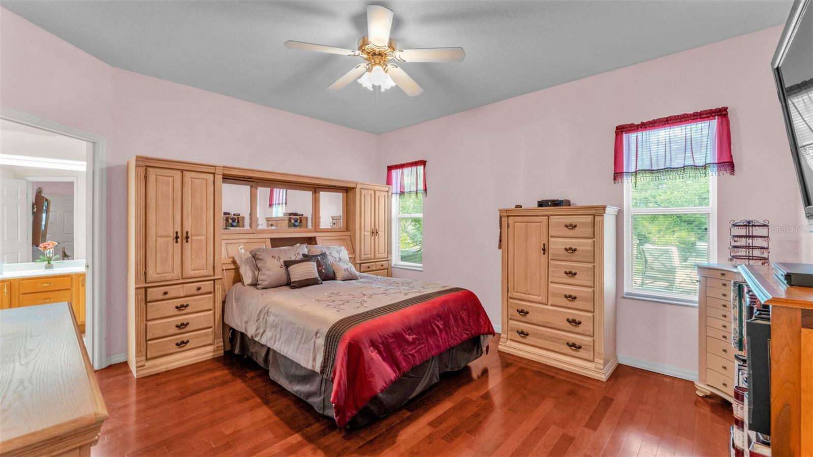 Image 21 of 54 For 2609 Eagle Court