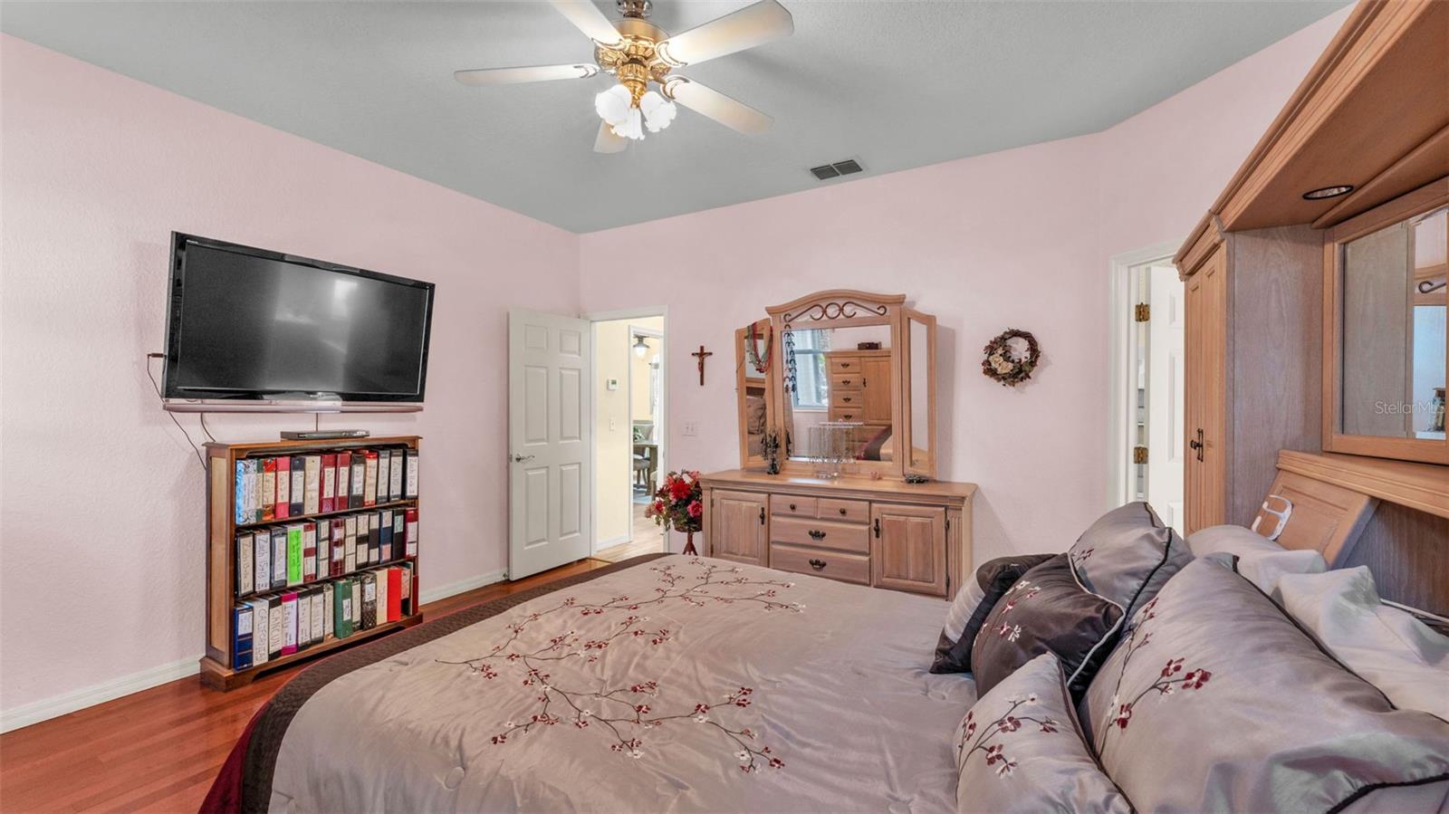 Image 22 of 54 For 2609 Eagle Court