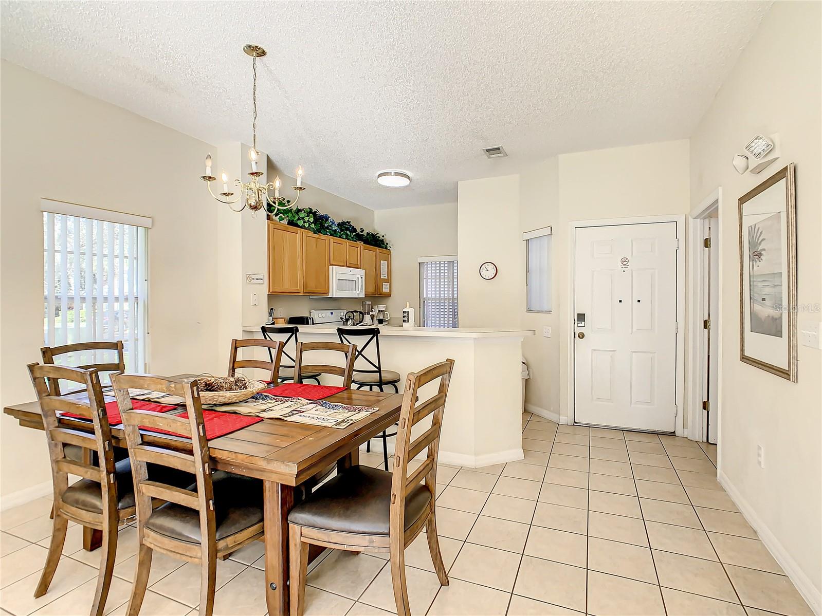Image 10 of 51 For 8410 Blue Lagoon Drive