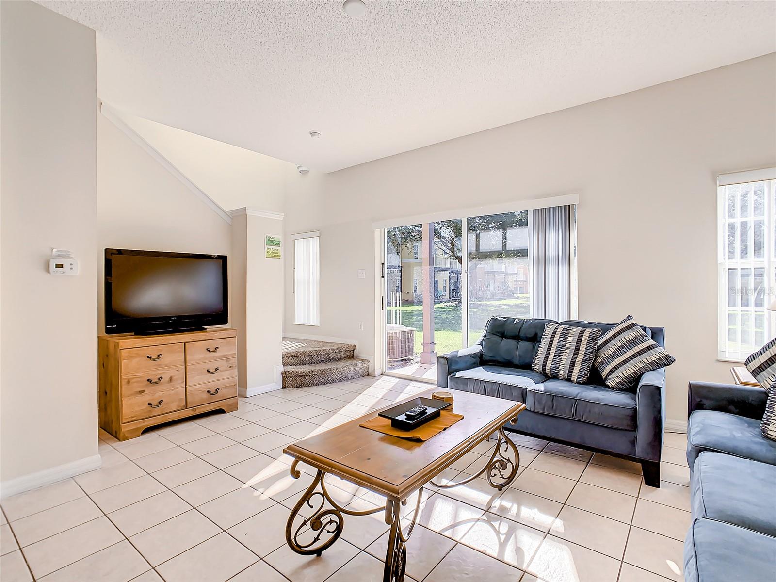 Image 13 of 51 For 8410 Blue Lagoon Drive