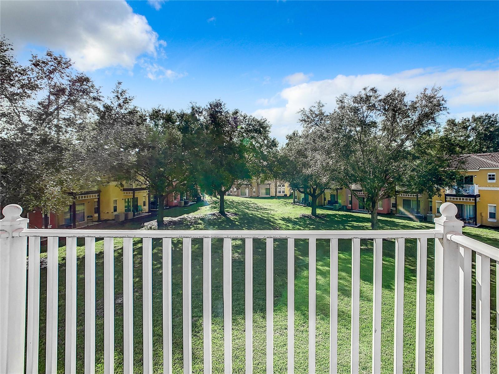 Image 31 of 51 For 8410 Blue Lagoon Drive