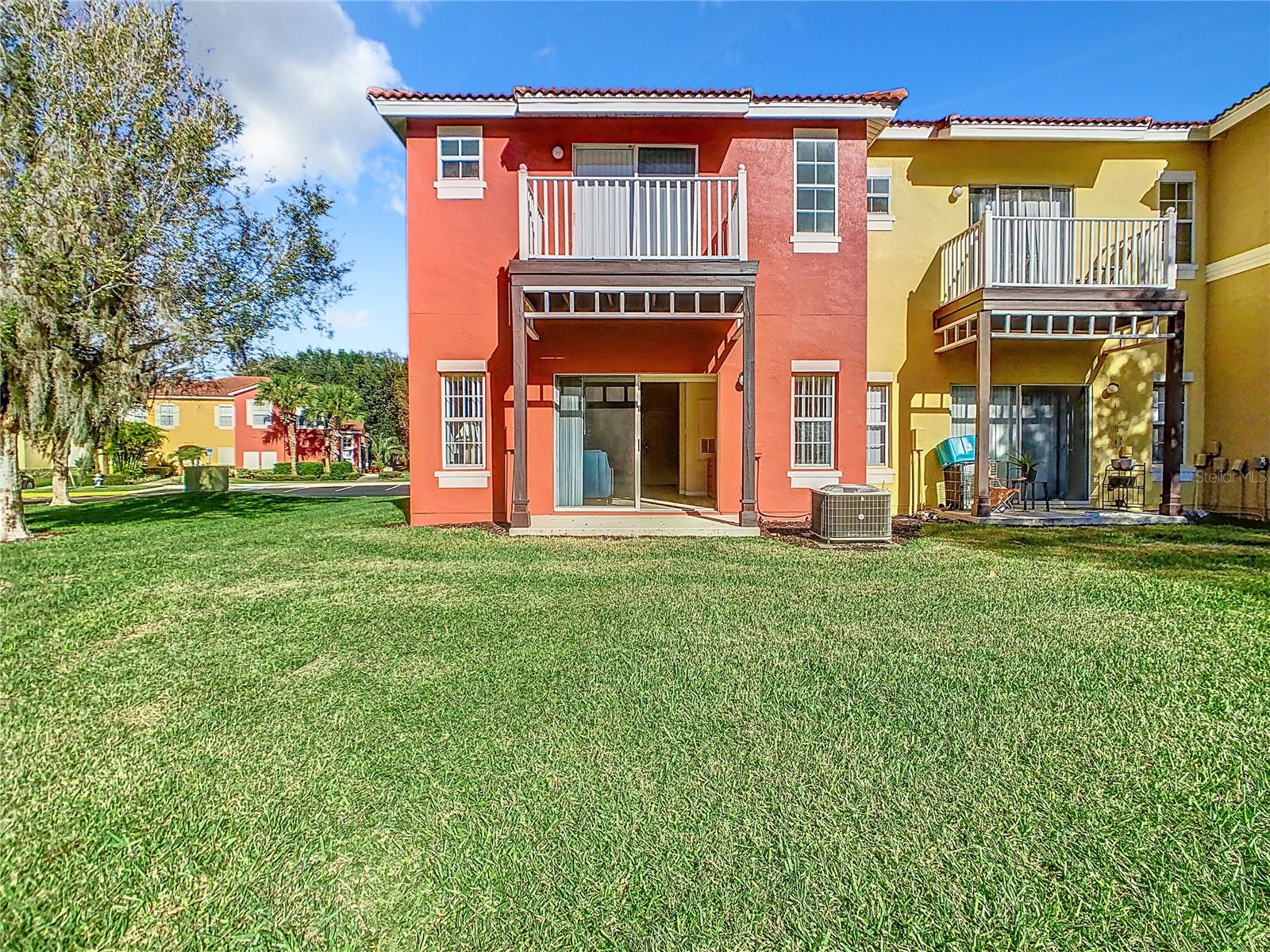 Image 35 of 51 For 8410 Blue Lagoon Drive