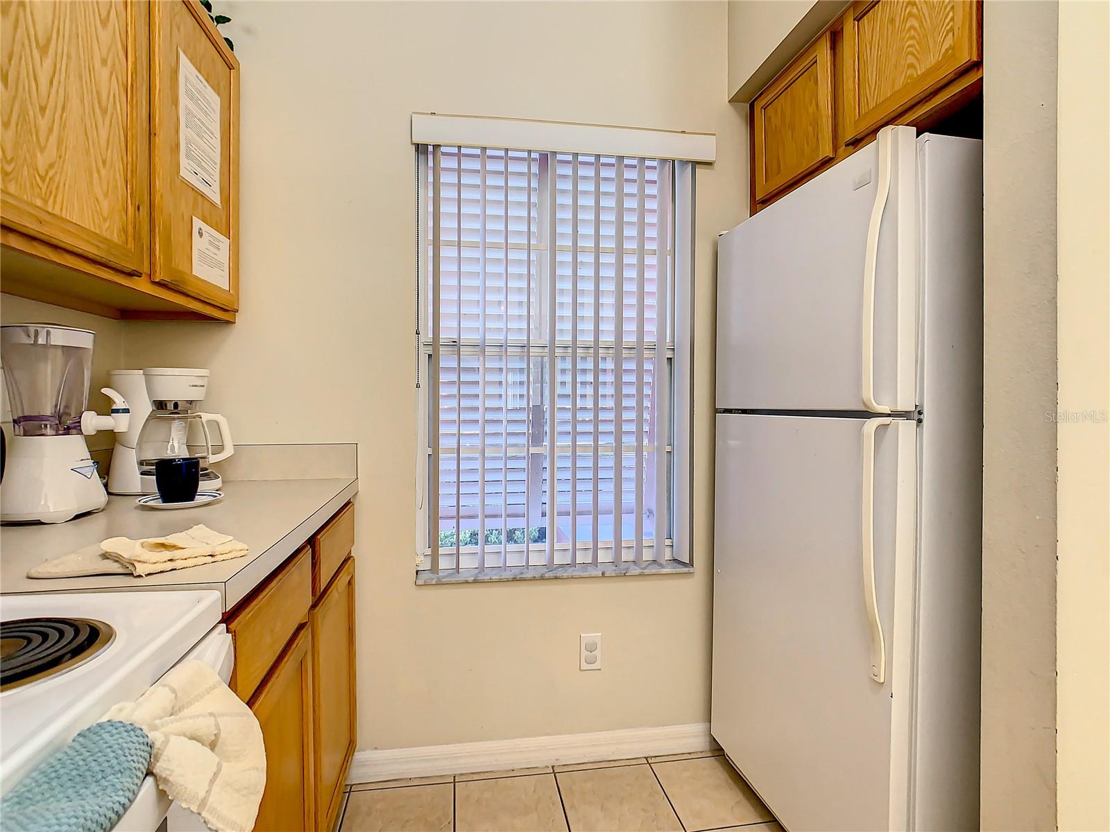 Image 5 of 51 For 8410 Blue Lagoon Drive