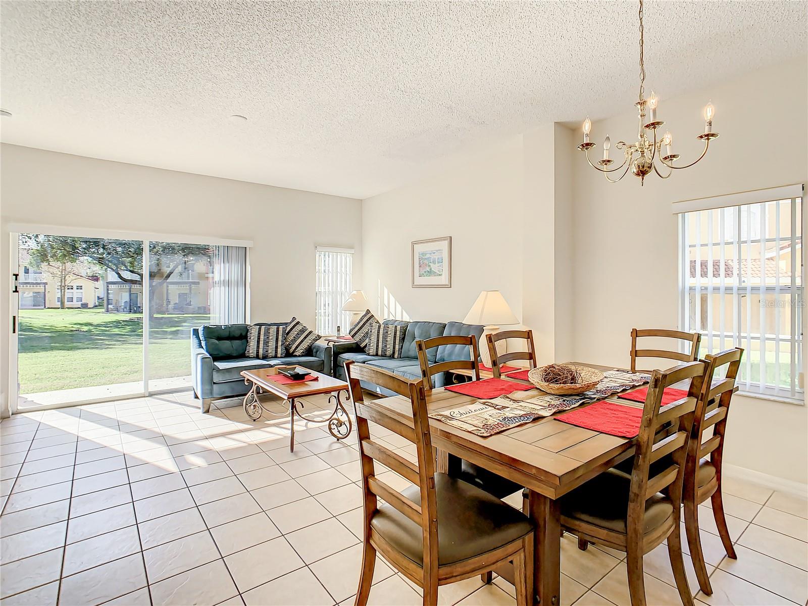 Image 9 of 51 For 8410 Blue Lagoon Drive