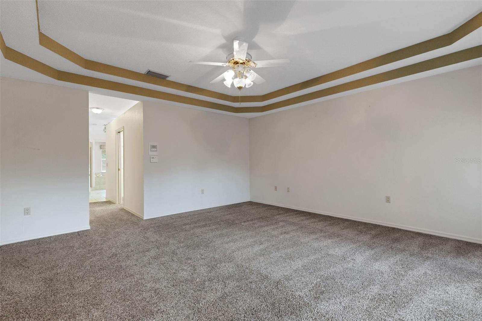 Image 30 of 82 For 334 Heatherpoint Drive