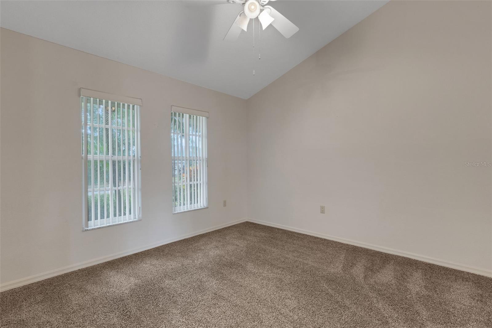 Image 48 of 82 For 334 Heatherpoint Drive
