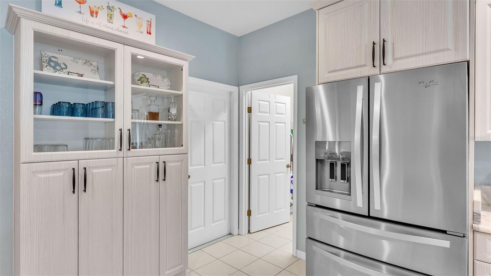 Image 21 of 47 For 3324 Oak Hill Place