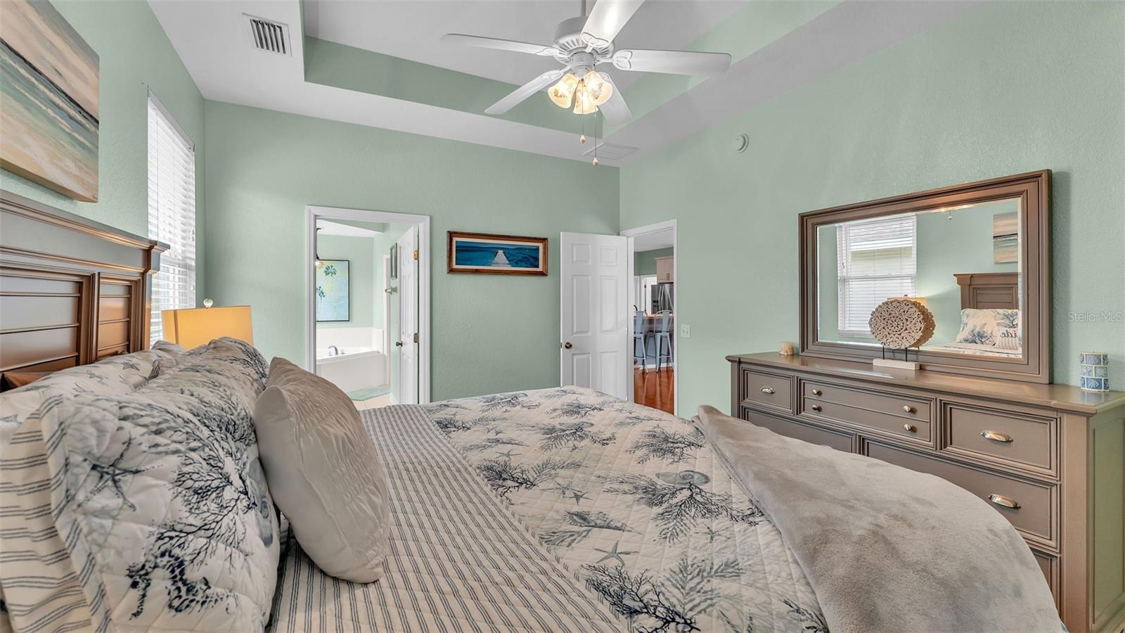 Image 30 of 47 For 3324 Oak Hill Place