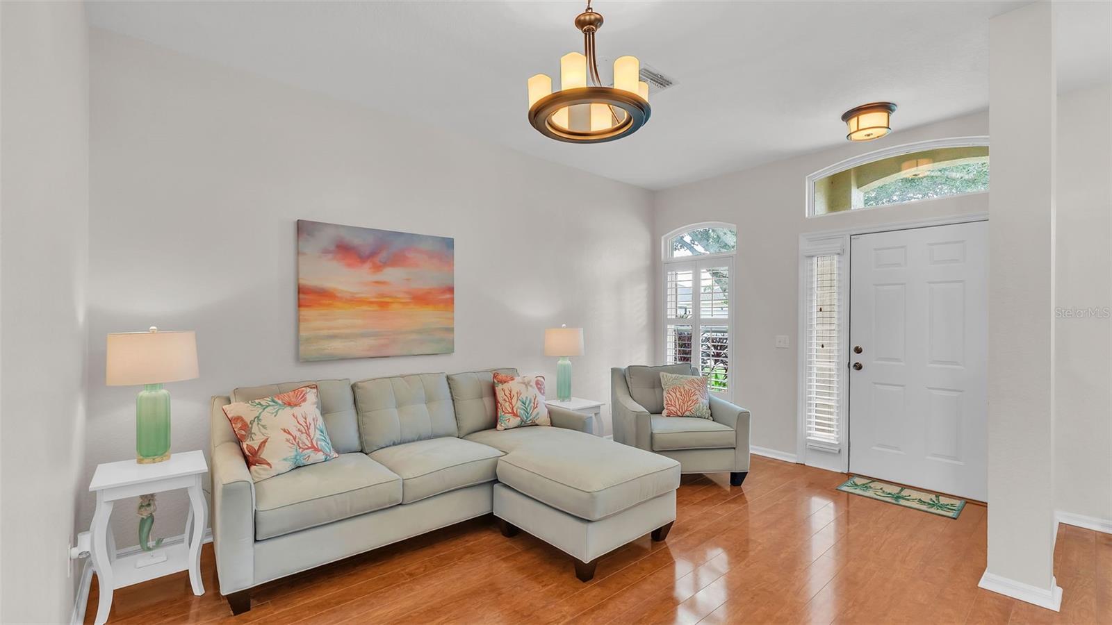 Image 4 of 47 For 3324 Oak Hill Place