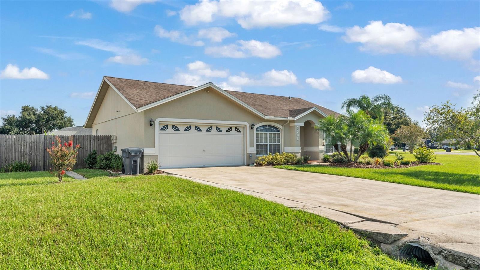 Image 33 of 44 For 7908 Kaitlin Circle