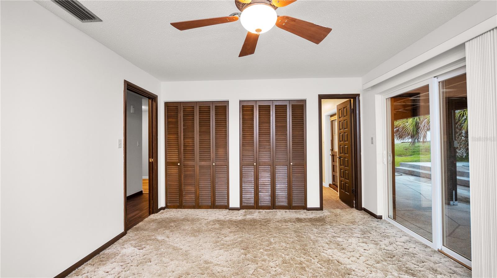 Image 31 of 83 For 5322 Lisa Avenue