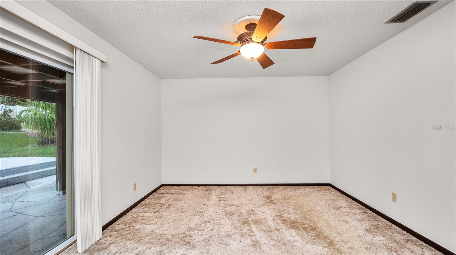 Image 34 of 83 For 5322 Lisa Avenue