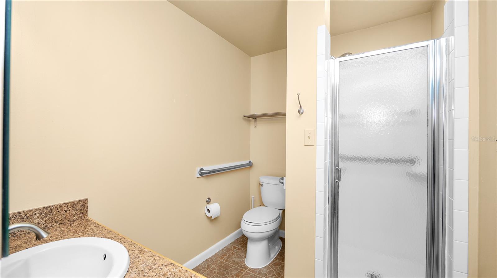 Image 35 of 83 For 5322 Lisa Avenue