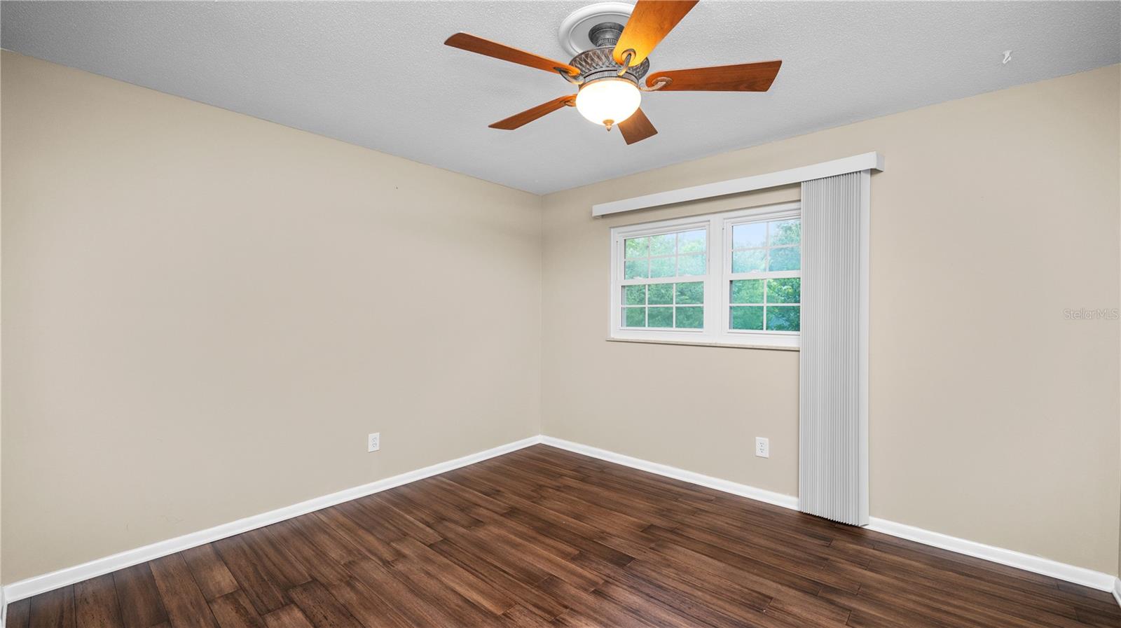 Image 44 of 83 For 5322 Lisa Avenue