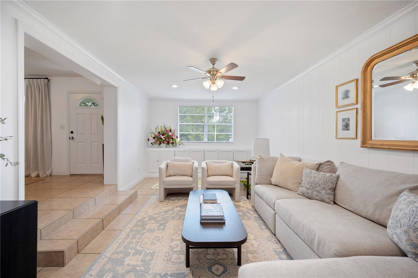 Image 4 of 39 For 402 Flamingo Drive