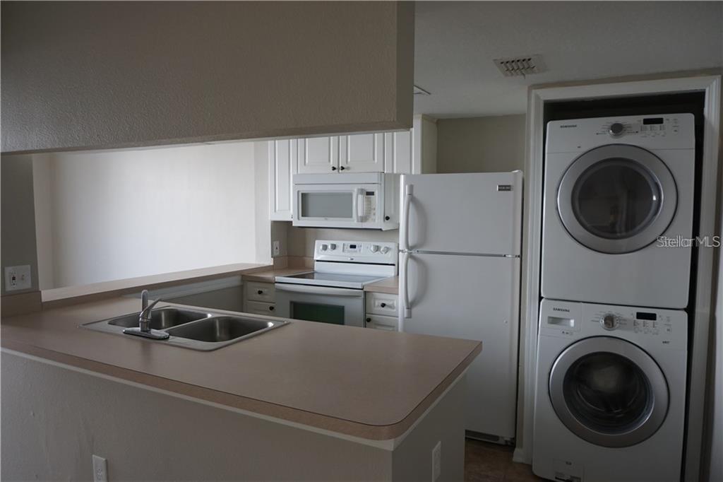 Image 2 of 14 For 112 Mango Drive