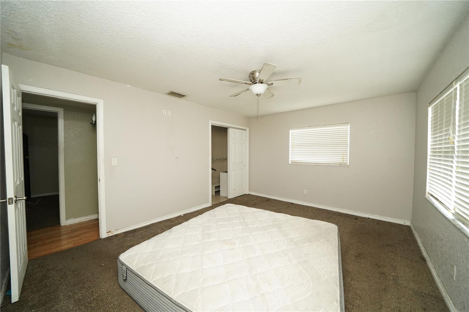 Image 24 of 33 For 113 Citrus Drive