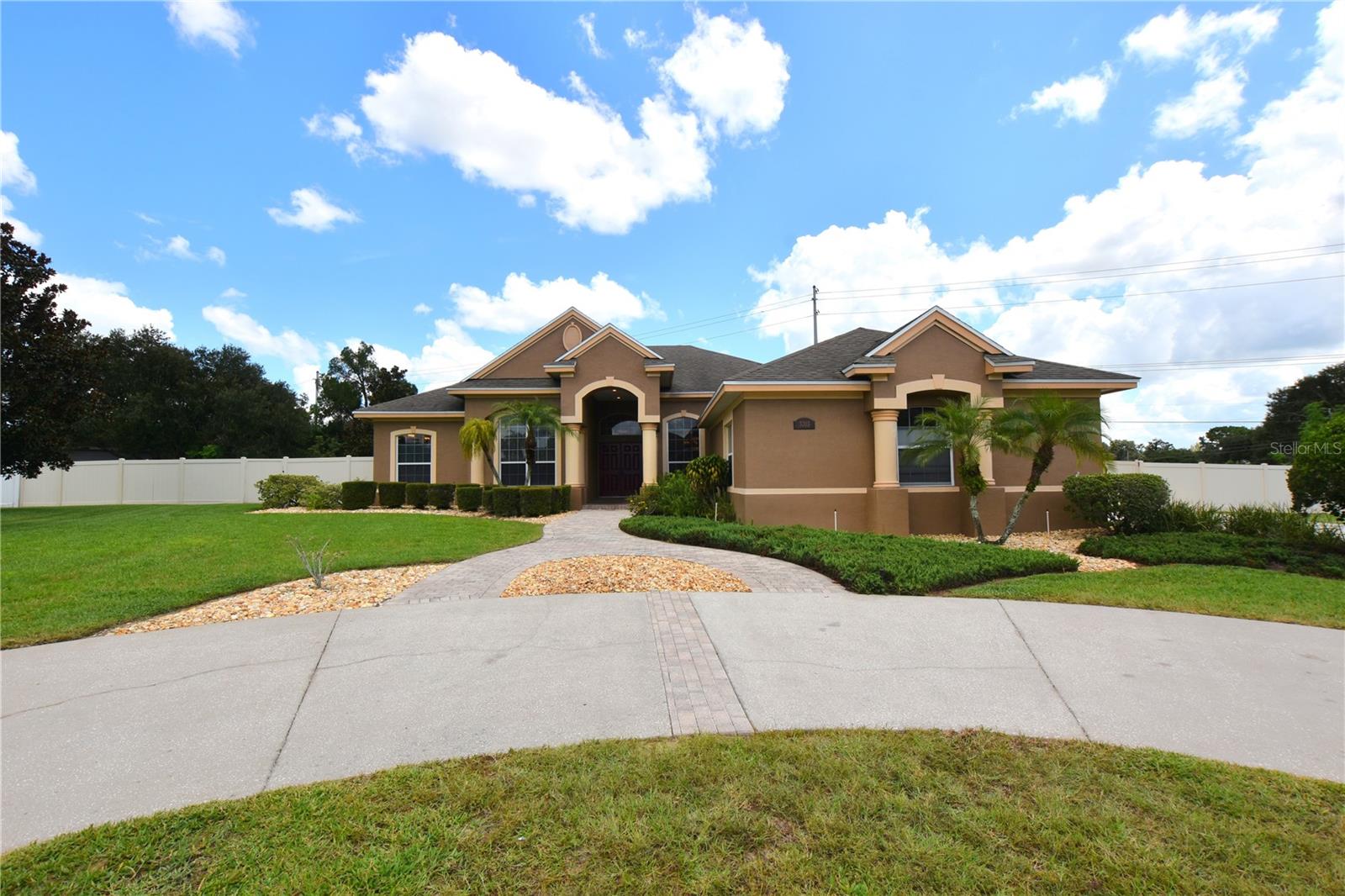 Details for 3203 Highlands Lakeview Circle, LAKELAND, FL 33812