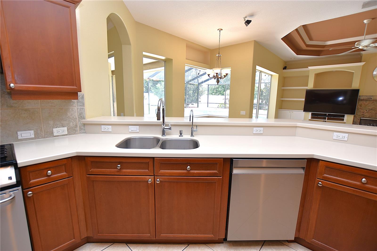Image 9 of 65 For 3203 Highlands Lakeview Circle