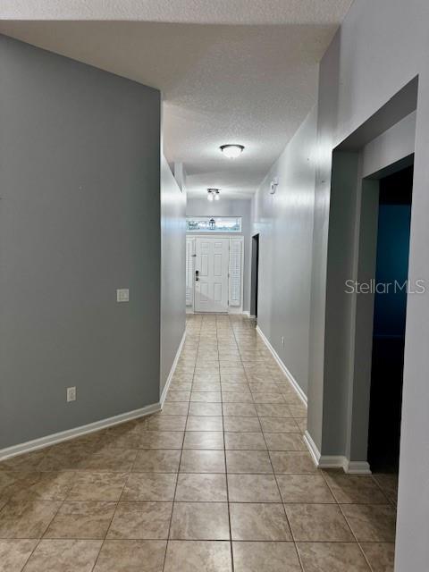 Image 17 of 33 For 86044 Tropicana Court