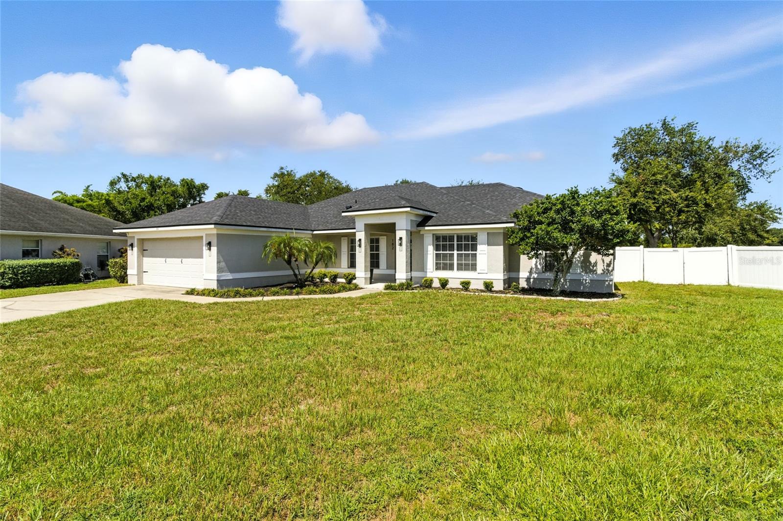 Image 2 of 38 For 182 Amber Boulevard