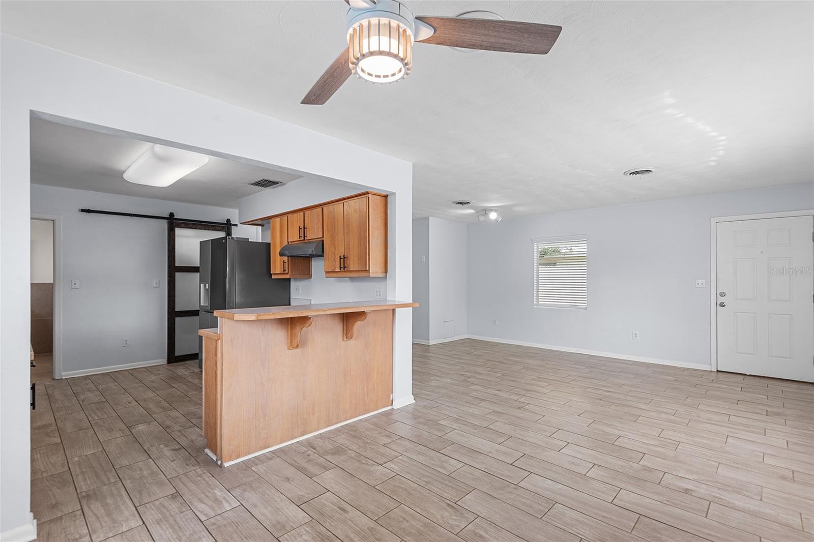 Image 15 of 51 For 821 Hollingsworth Road