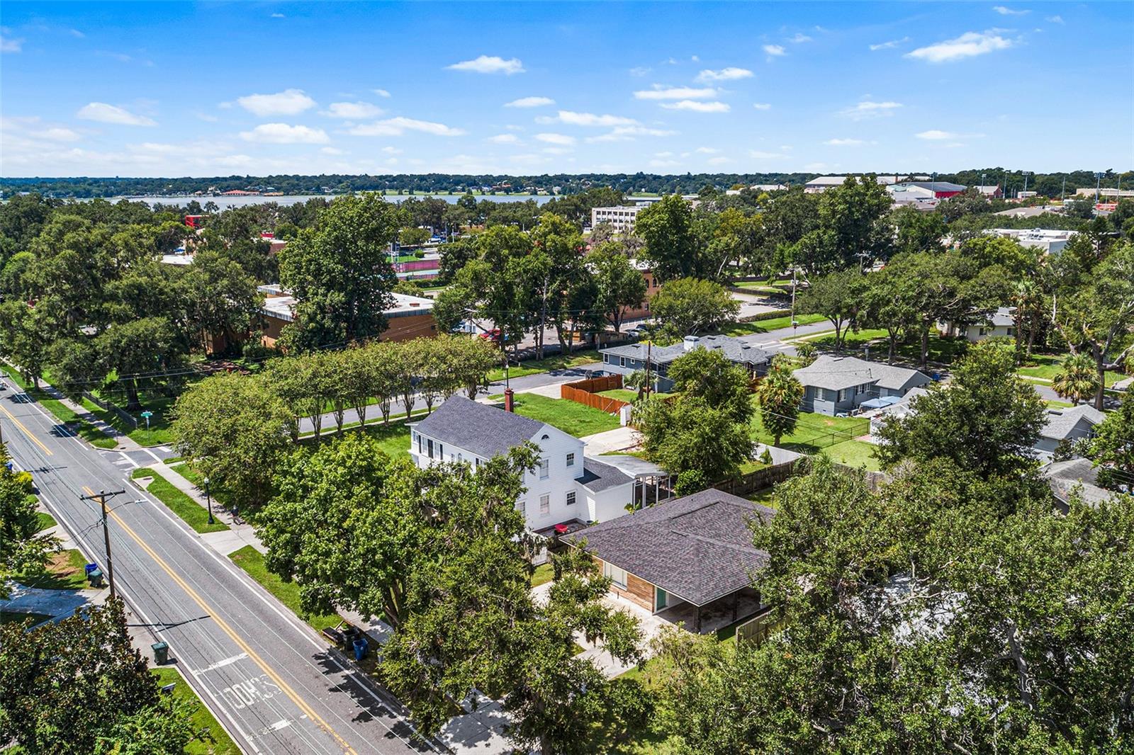 Image 35 of 51 For 821 Hollingsworth Road