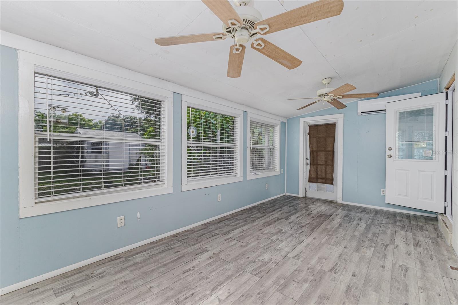 Image 10 of 32 For 2655 Avocado Road