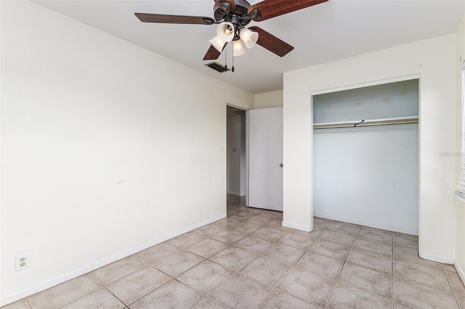 Image 14 of 32 For 2655 Avocado Road