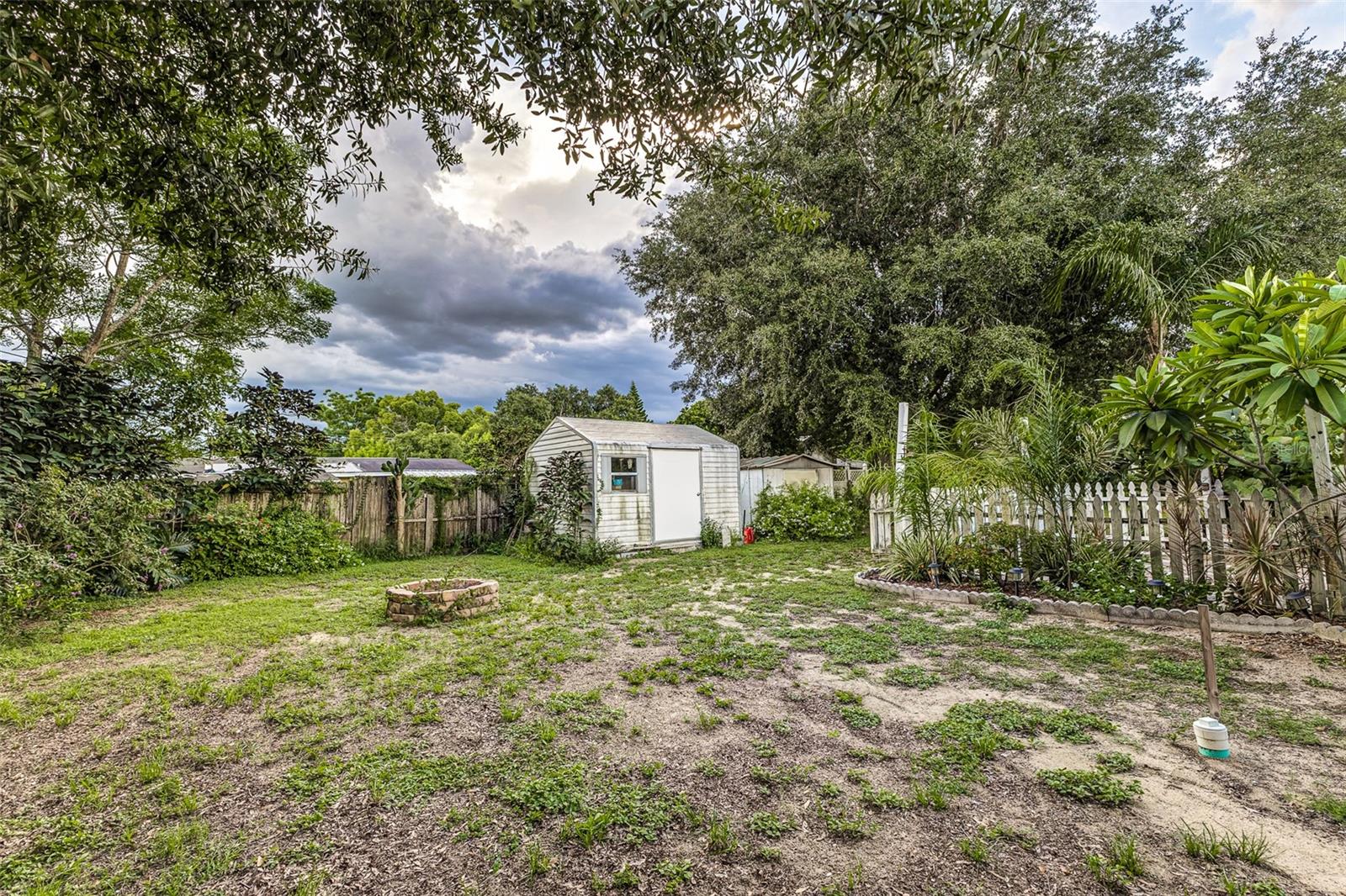 Image 24 of 32 For 2655 Avocado Road