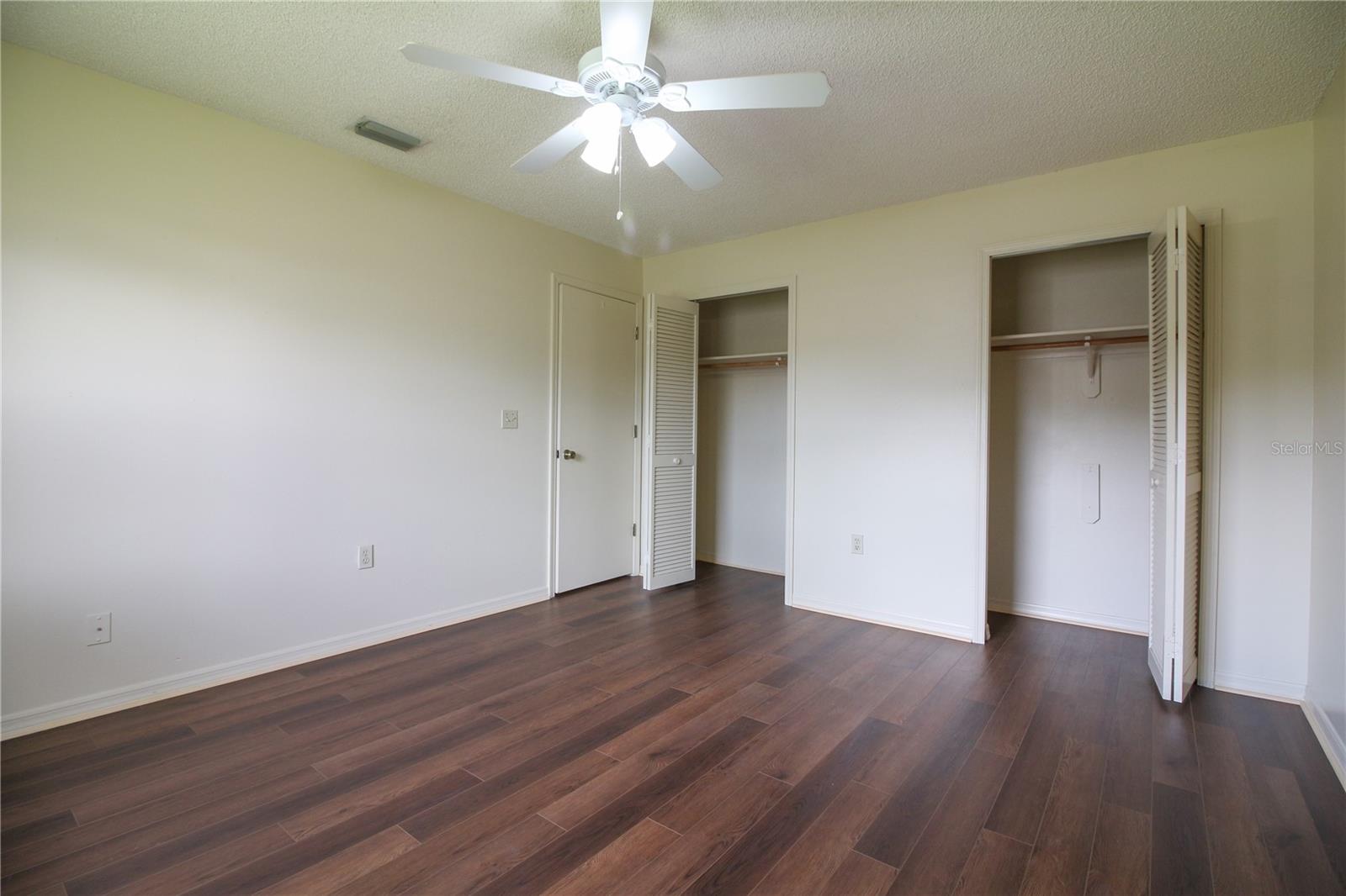 Image 13 of 16 For 6324 Highland Gardens Court