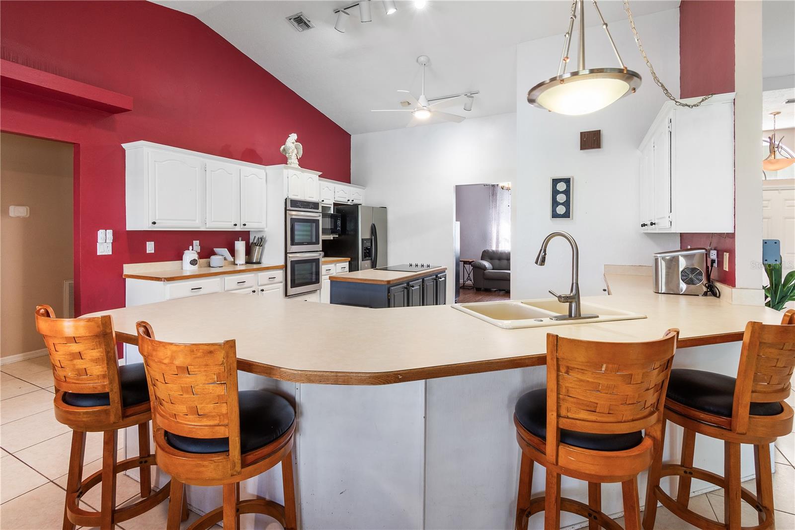 Image 11 of 61 For 2435 Azalea Drive