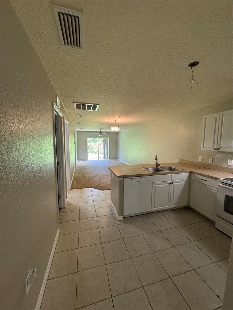 Image 3 of 16 For 1011 Fox Lake Drive