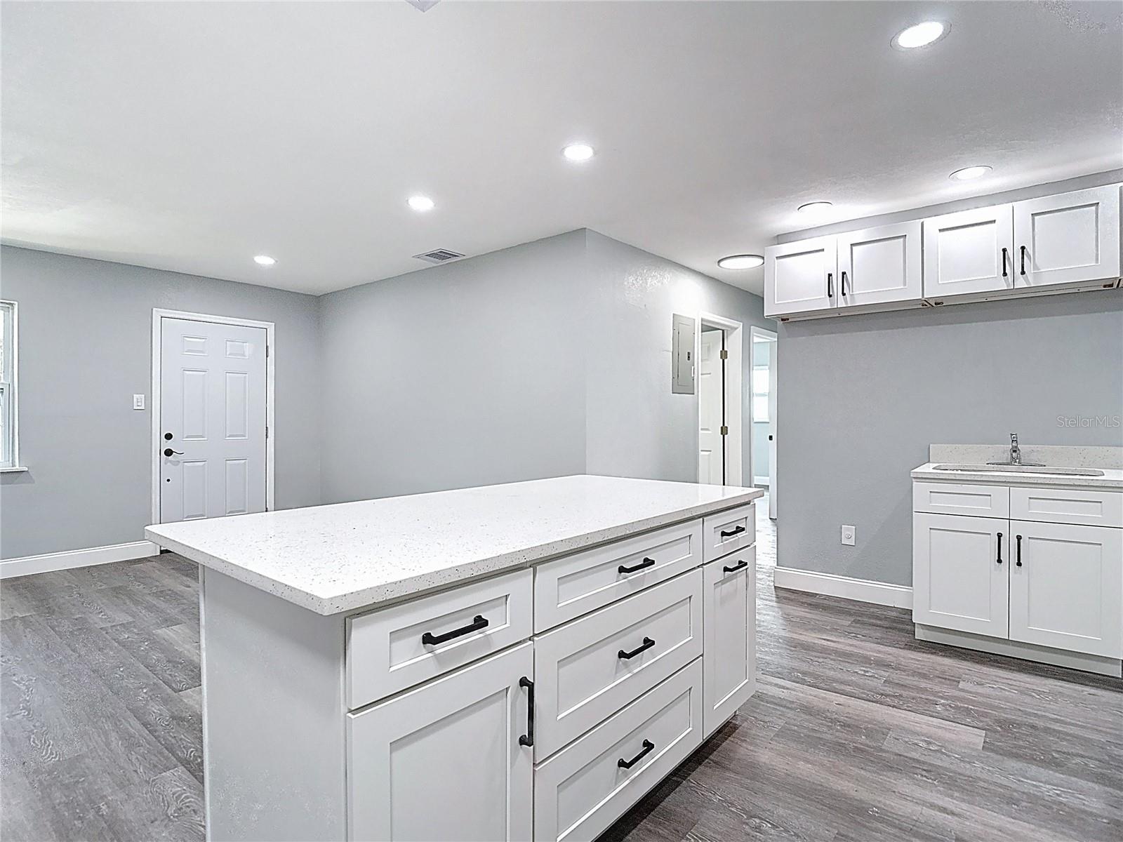 Image 13 of 63 For 4104 Norma Avenue