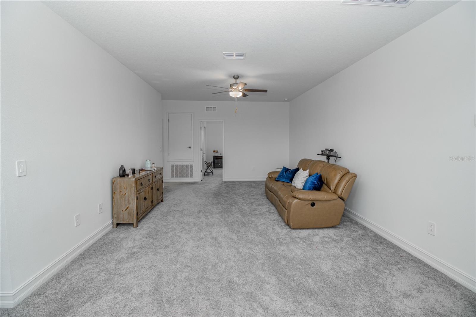 Image 16 of 43 For 12484 Bergstrom Bay Drive