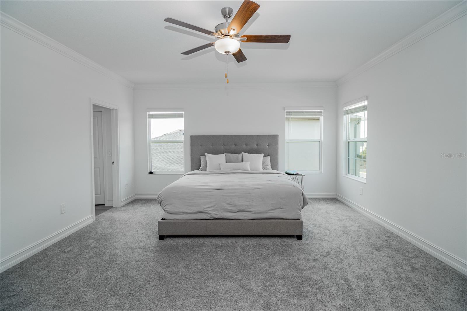 Image 18 of 43 For 12484 Bergstrom Bay Drive