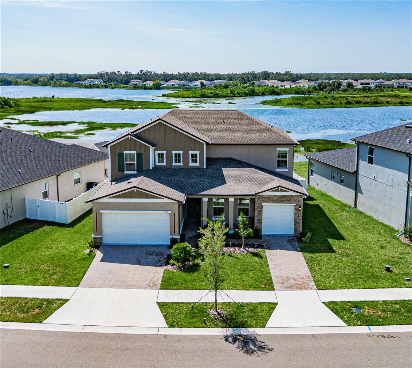 Image 36 of 43 For 12484 Bergstrom Bay Drive