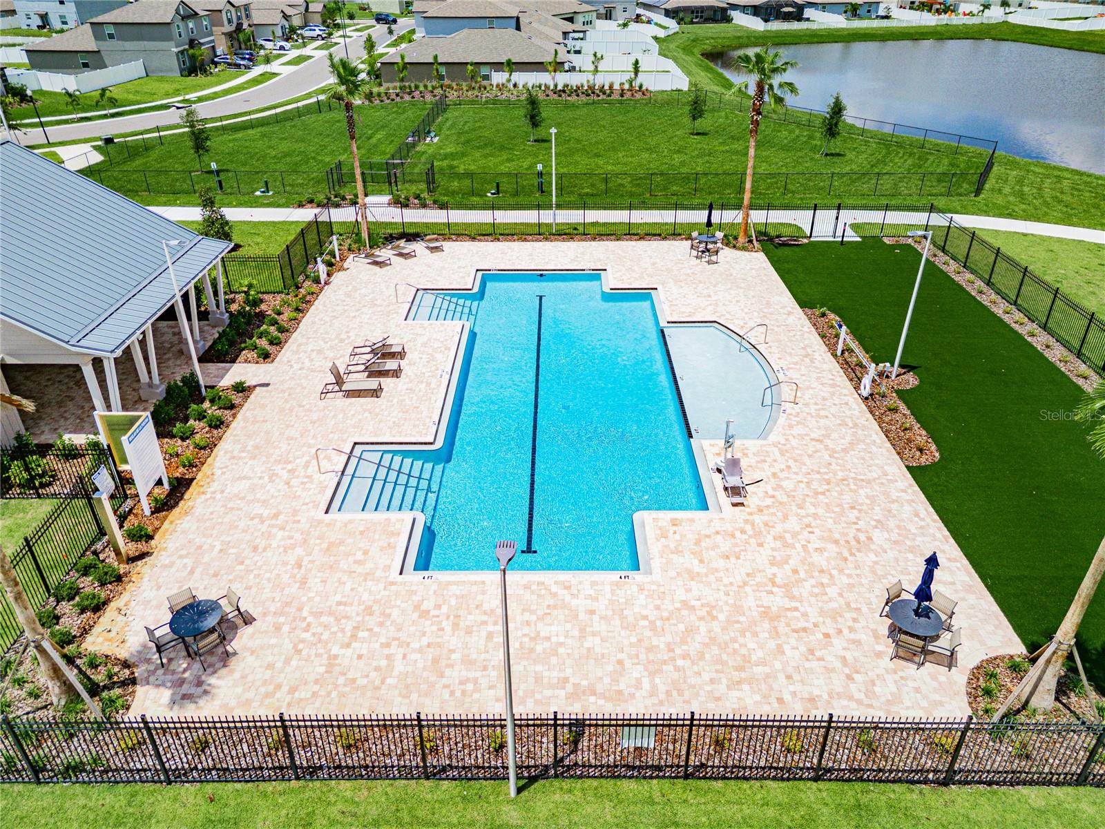 Image 40 of 43 For 12484 Bergstrom Bay Drive