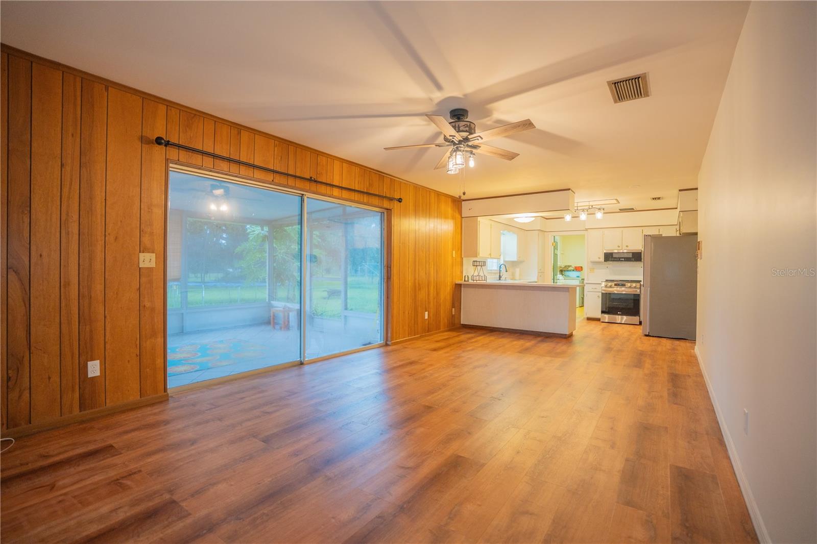 Image 19 of 36 For 417 L Lanier Road