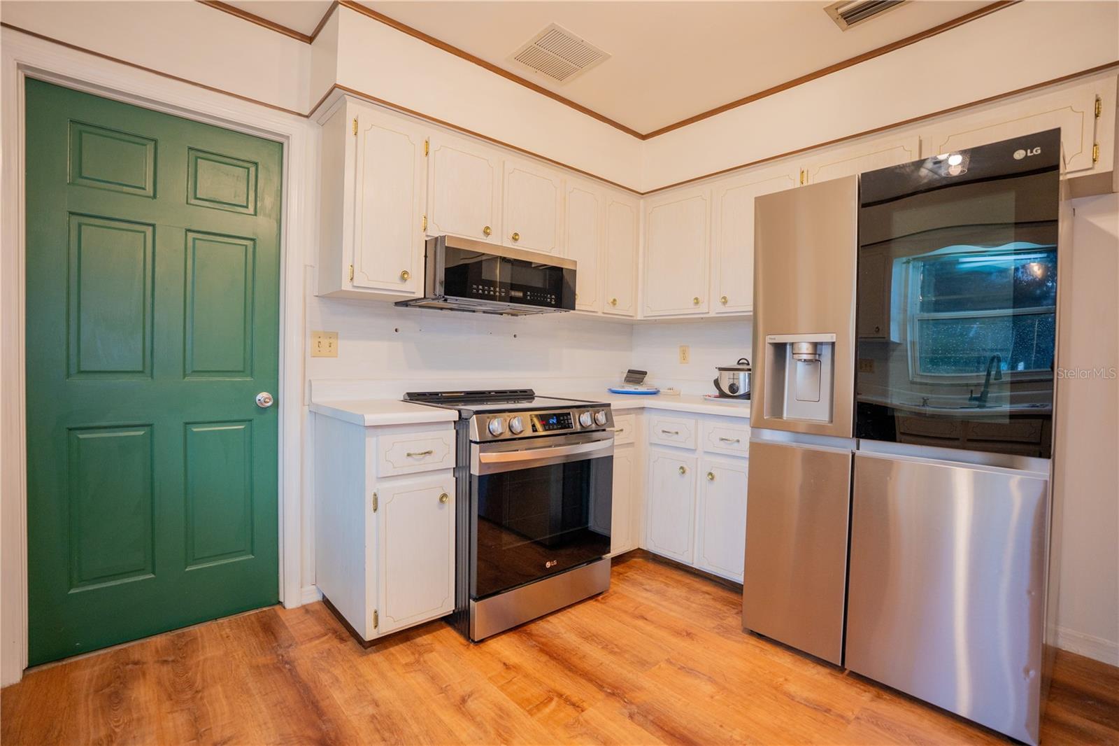 Image 23 of 36 For 417 L Lanier Road